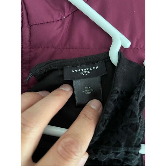 Ann Taylor crocheted front black tank dress S - Picture 4 of 4